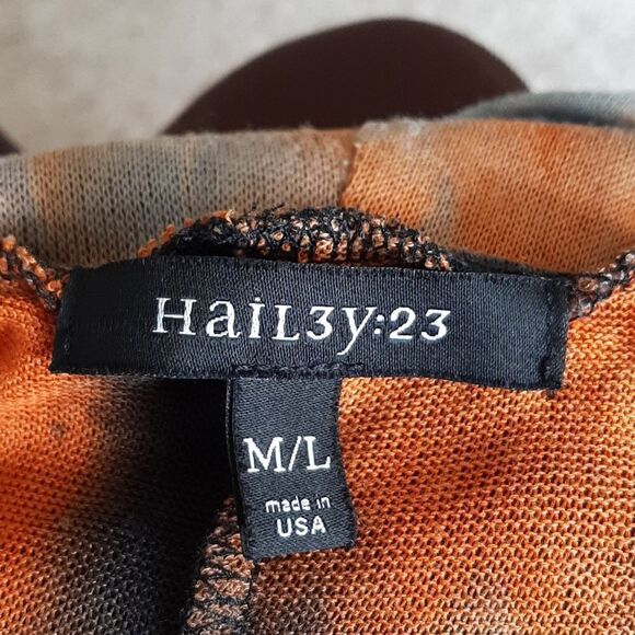 Hail3y:23 multi colored top with cowl neck - Picture 6 of 7